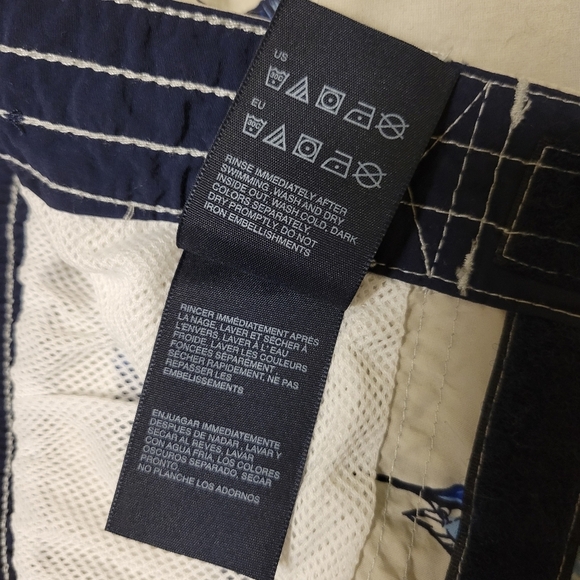 Tommy hilfiger men sharks fish print Blue Tan swim Trunk Swim shorts Size M - Picture 13 of 14